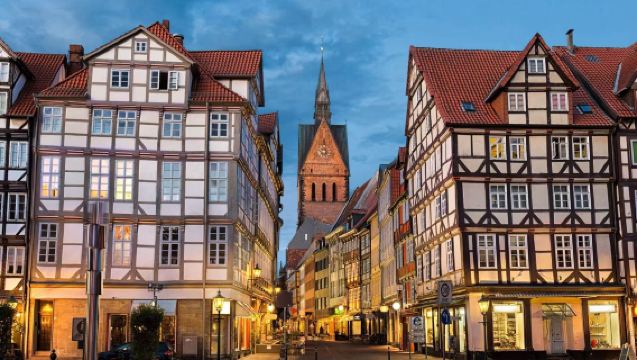 漢諾威：定制包車一日遊【中文司機-行程可調-上門接送】