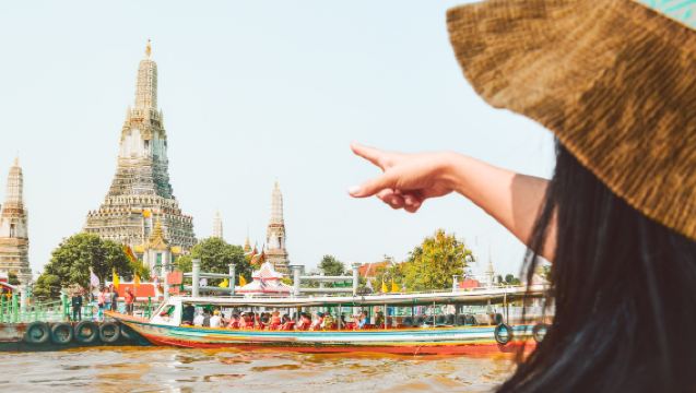 Private Longtail Boat Discovery: Wat Arun, Wat Paknam & Khlong Bang Luang