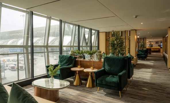 Bilik Rehat Khas The Coral di Lapangan Terbang Suvarnabhumi, Bangkok (The Coral Executive Lounge Suv