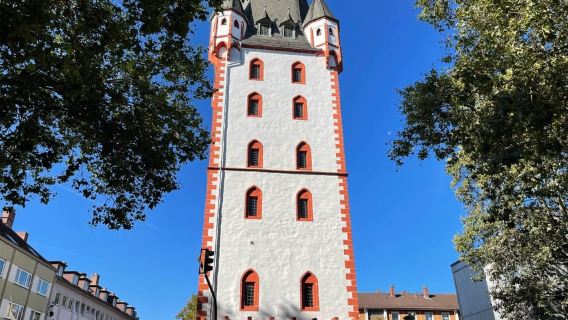 Zwischen Rhein und Altstadtflair: Entspanntes Mainz mit einem Weinmoment
