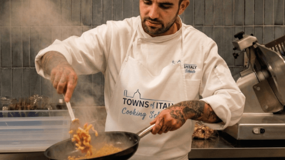 Rome: Live Italian Opera & Dinner Cooking Experience