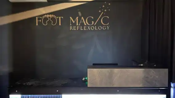 Head & Shoulder Massage