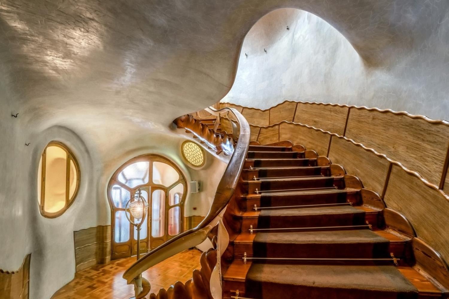 Casa Batlló Guided Tour With Optional Entrance To White Rabbit Museum