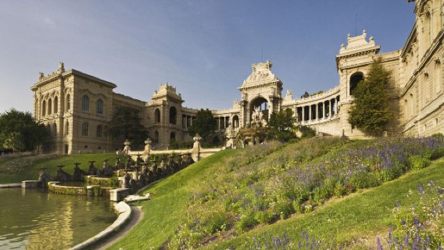 lawatan sehari ke Pulau If Marseille, Pelabuhan Lama Marseille, Basilika Notre-Dame de la Garde, dan Istana Longchamp