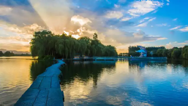 【紹興特色線】會稽山兜率天景區+龍華寺+柯岩魯鎮一日遊