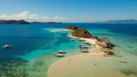 Coron Town: Coron Island Escapade Private Tour with Lunch