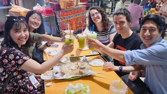 Singapur: Visita guiada de degustación de 8 platos en Chinatown Hawker