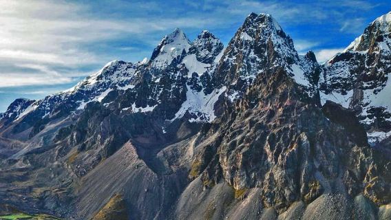 Cusco: 7 Lagoons of Ausangate Hiking Day Trip with Lunch