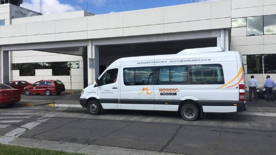 Salta: Gemeinsamer SLA-Flughafentransfer (einfache Fahrt oder Hin- und Rückfahrt)