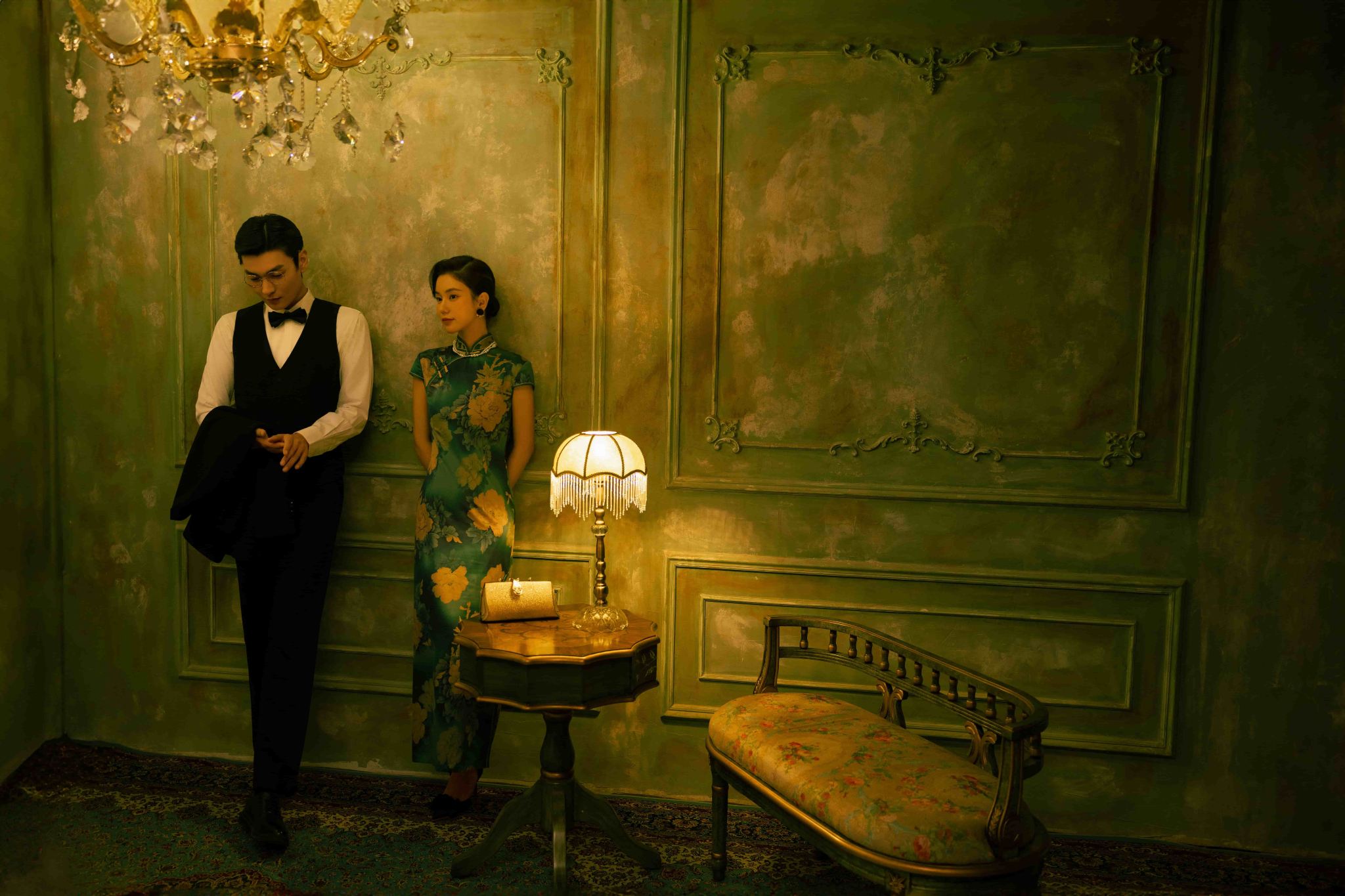 Hohhot Togtoh County multilingual guide services, private charter, customized travel planning, business accompaniment, and professional photography documentation.