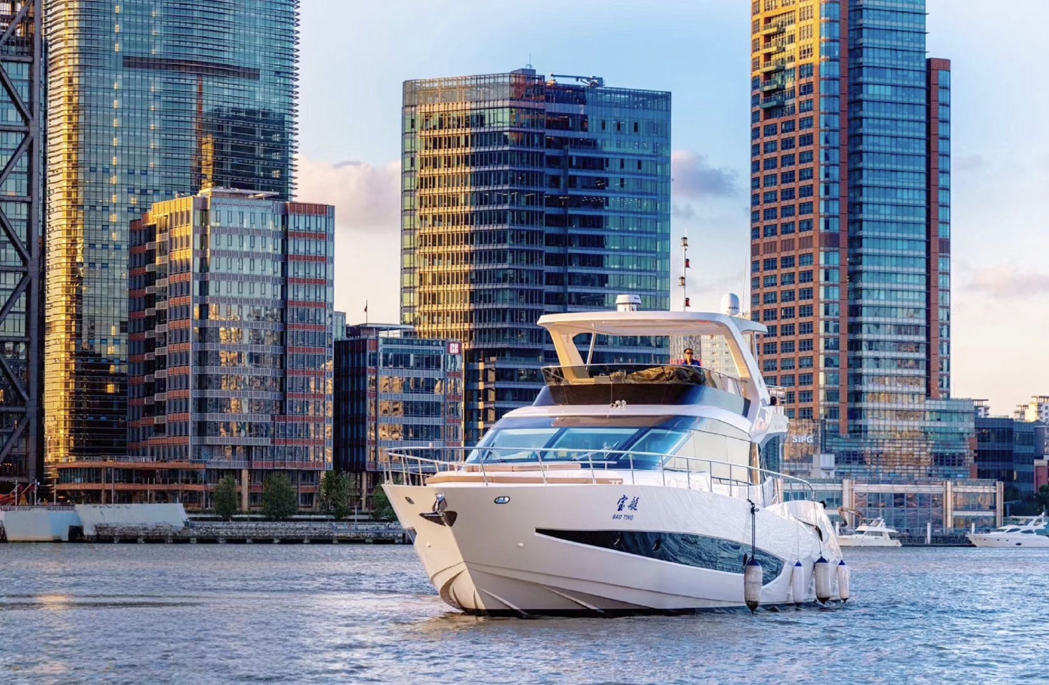 Shanghai Baotingyouting Club (Yacht Sightseeing + Exquisite Afternoon Tea + Thoughtful Service)