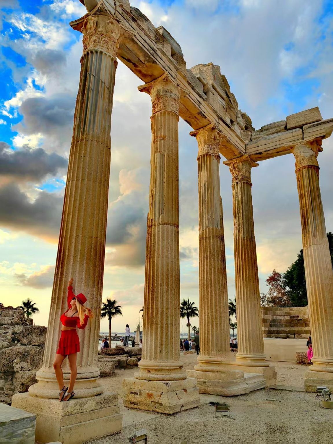 Customizable Antalya round-trip tour to Apollon Temple + Side Ancient City in Türkiye