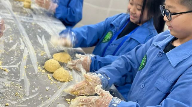 熊貓義工親子一日遊 【製作窩窩頭·體驗鏟屎官日常·基地可選】