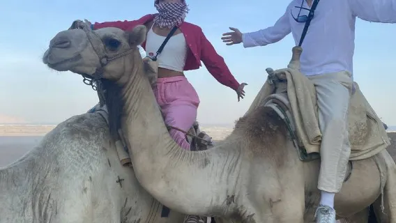 Şarm El-Şeyh'te Süper Safari: Deve Binme, Akşam Yemeği ve Gösteri ile
