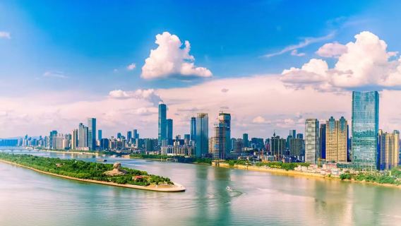 Changsha essential 1-day tour: Hunan Museum | Mount Yuelu | Orange Isle Scenic Area | Huogongdian