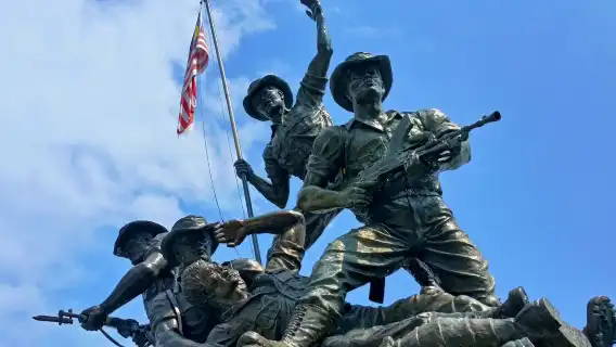 吉隆坡城市之旅 (含雙子星大樓票券及黑風洞) – 分享或私人包團選項