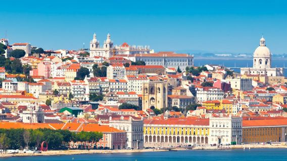 リスボン：バイシャ地区の少人数グループ散策ツアー