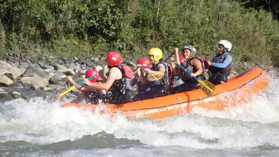 Extreme Rafting in Baños de Agua Santa Level III and IV+