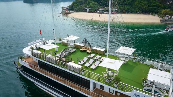 Hanoi Halong Bay Paradise Island/Surprise Cave/Drilling/Lunch/Kayaking/ afternoon tea/Pick-up