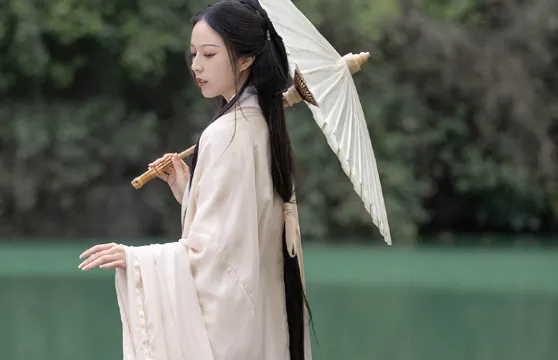 唐山Trip Moments【約拍跟拍婚拍街拍抓拍航拍攝影攝像/多語言翻譯/動作指導】