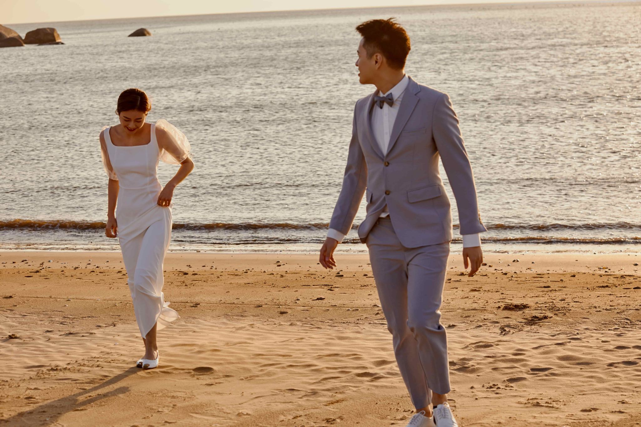 Trip Moments a Zizhong[Servizi personalizzati per matrimoni: foto e mini-film con drone, servizio fotografico nuziale, trucco e abbigliamento, noleggio con conducente esclusivo e guida.]