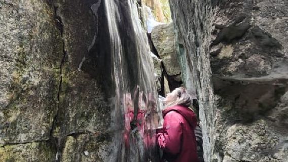 Private Singhampton Caves Snowshoe-Collingwood/Blue Mountain
