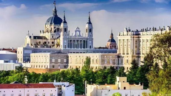 葡萄牙里斯本+里斯本主教堂+阿爾法瑪老城區一日遊。