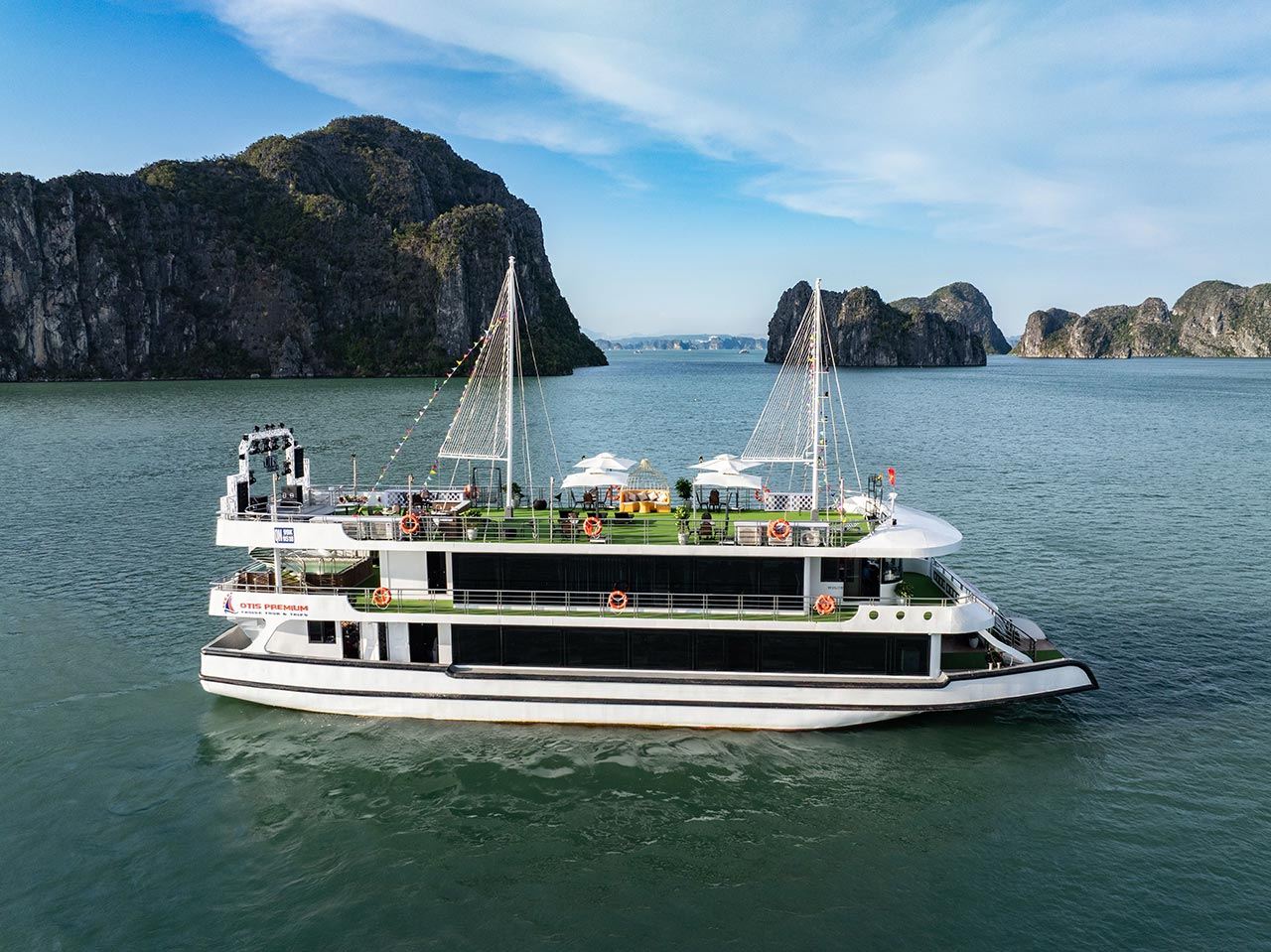 Halong Otis Premium Cruise -1 day cruise