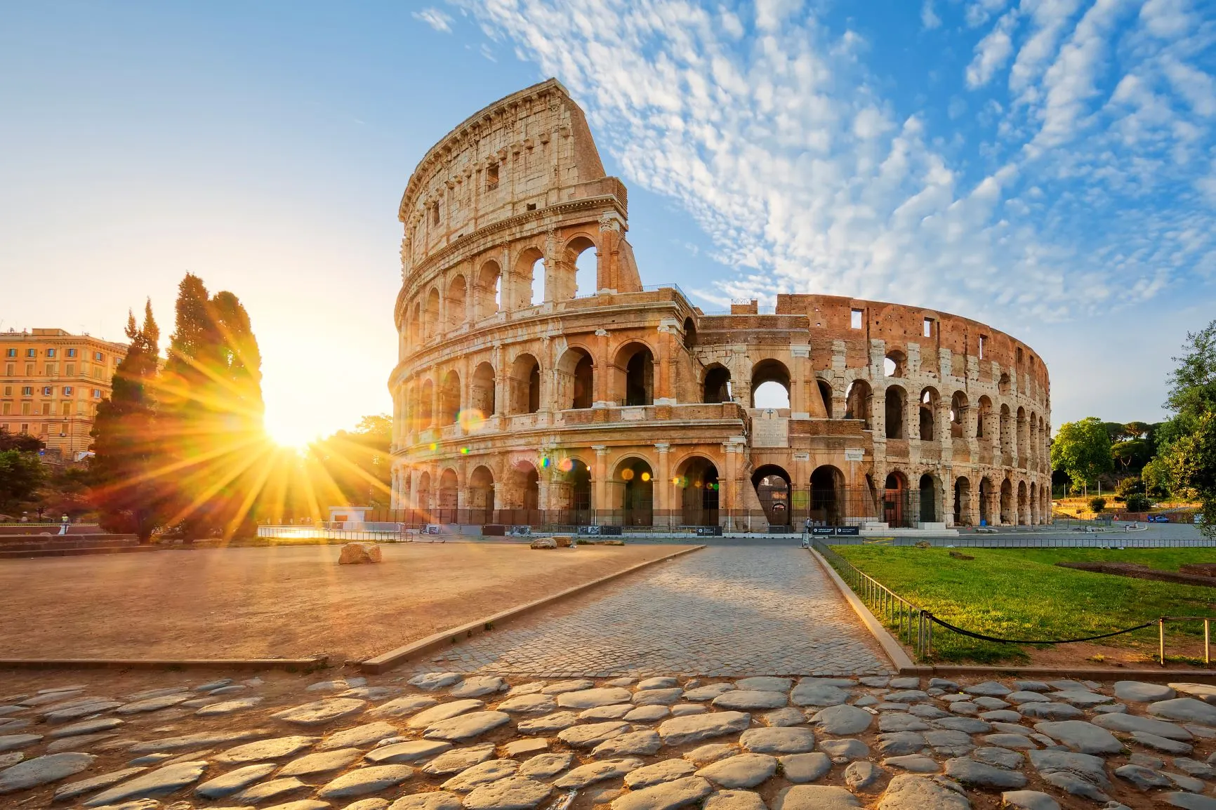 Colosseum + Spanish Steps + Roman Forum + Pantheon + Castel Sant'Angelo Day Tour