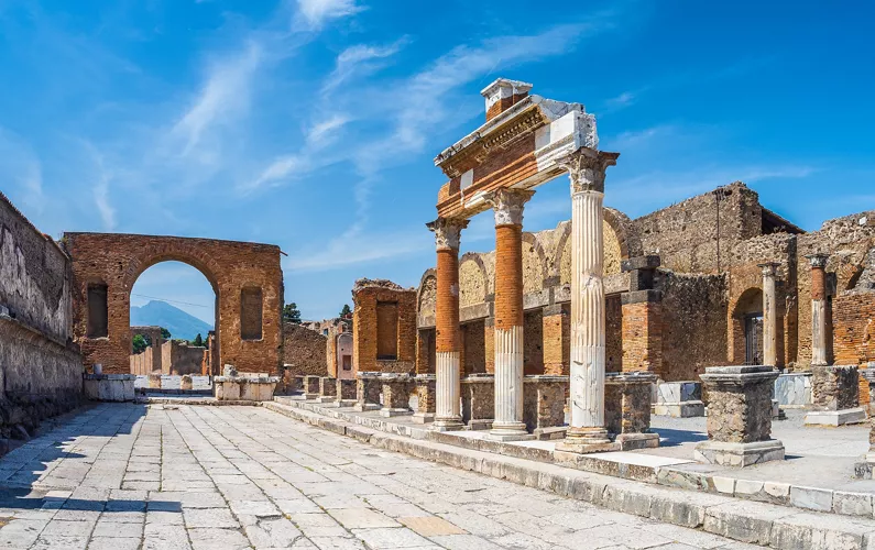 1-Day Tour to Pompeii Archaeological Park [Private Charter Line]