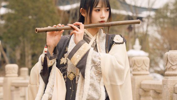 Trip Moments a Gêrzê[Dongcuo/Lago Yamdrok/Traduzione multilingue/Fotografo con servizi di accompagnamento, riprese aeree, sessioni fotografiche personalizzate e video]