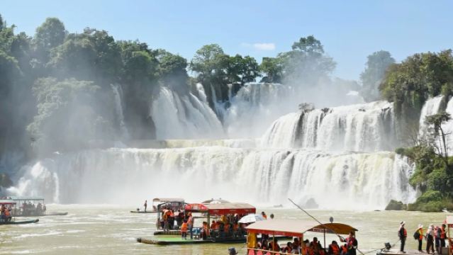 南寧+德天跨國瀑布+明仕田園一日遊【大巴團/小團/私人導覽可選】