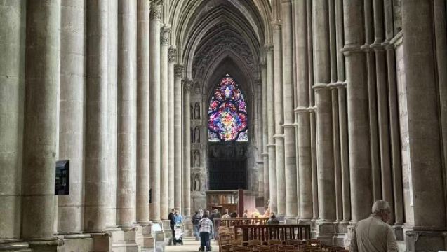 Sewaan peribadi Paris pergi-balik "Jantung Champagne Perancis" ---- Reims