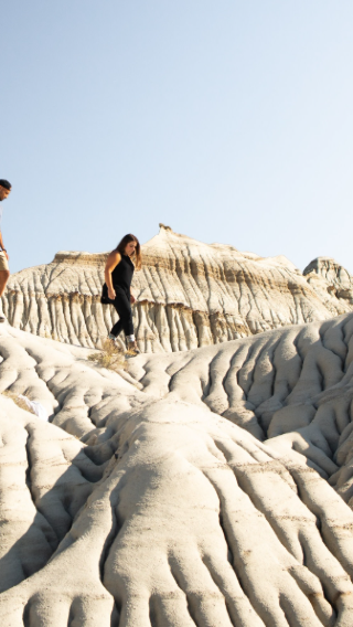 Round-trip from Calgary: 1-day tour to Drumheller & Royal Tyrrell Museum with admission ticket