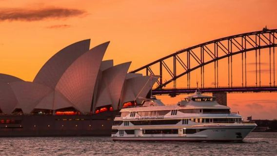 Sydney Harbour: Sunset Dinner Cruise by Captain Cook