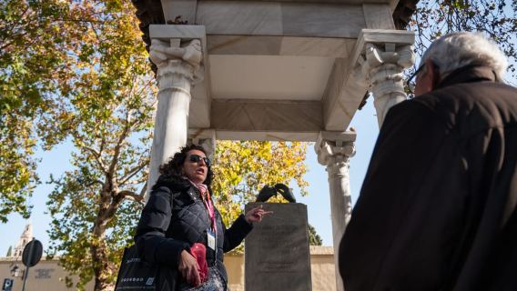 Cordoba: Jewish Quarter and Mosque-Cathedral Guided Tour
