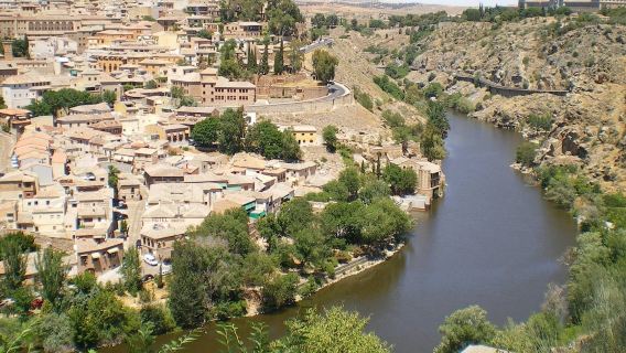 Toledo City & Cathedral: Guided Tour from Madrid