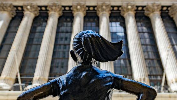 วอลล์สตรีท: ทัวร์เดินชมพร้อมไกด์