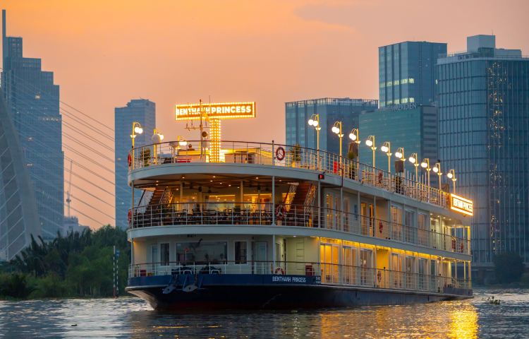 Ben Thanh Princess Luxurious Dining Cruise in Ho Chi Minh City