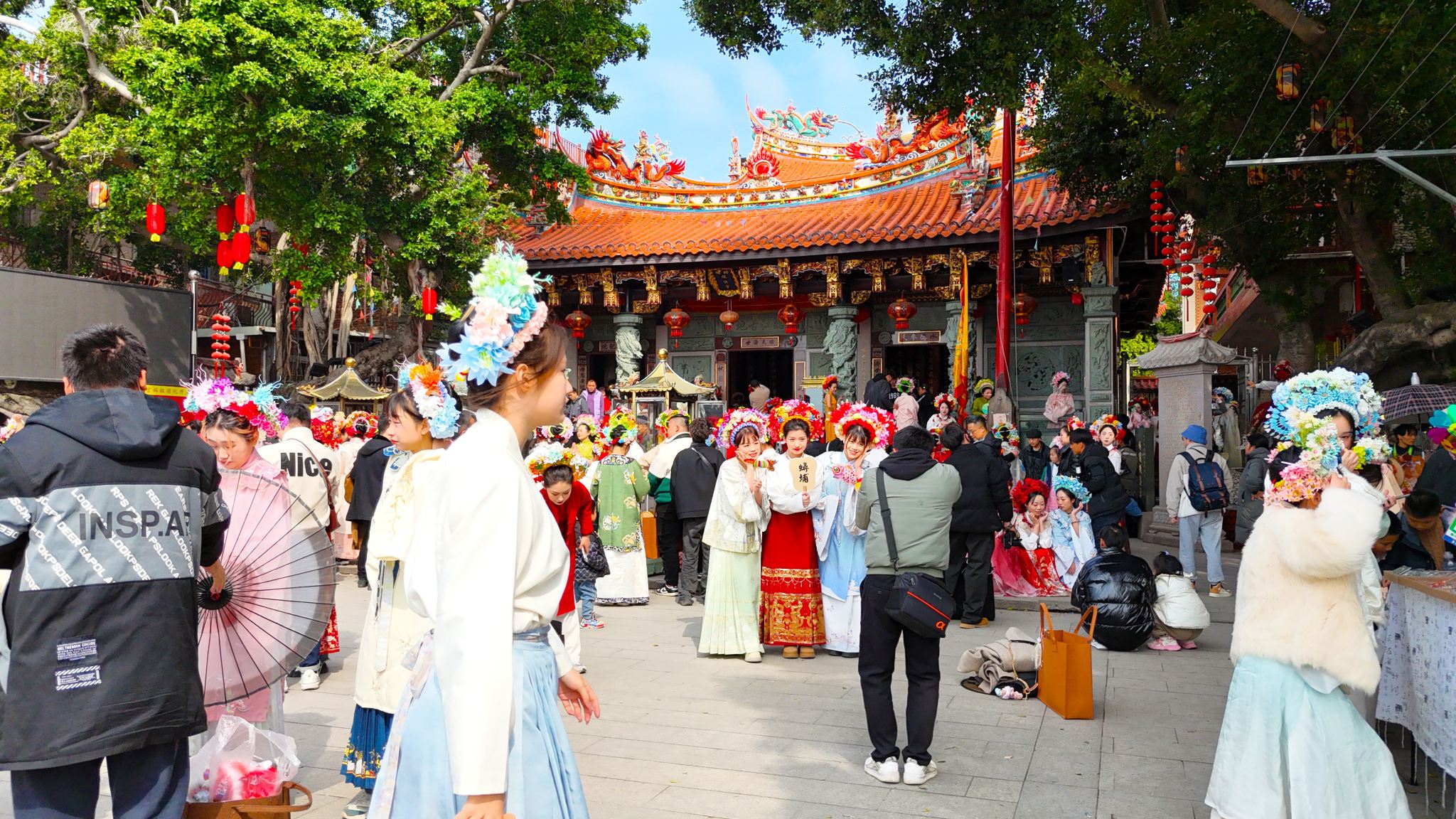 泉州古城簪花體驗【探索泉州古城+古剎開元寺+網紅打卡+人工講解+車接送】