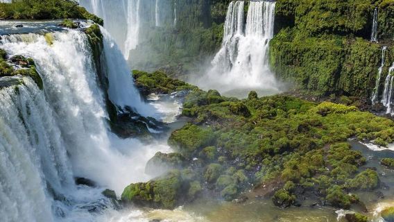 Foz do Iguaçu, Brazil: 1-day tour to Iguazu Falls (optional cruise + hotel transfer)