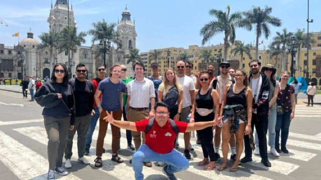 Lima: Tour por Lima con degustaciones de Pisco y visita a las Catacumbas