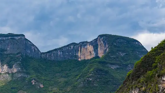 『8人/12人/獨立團』恩施地心谷+蝴蝶崖一日遊純玩市區接送