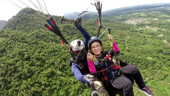 屏東滑翔傘飛行體驗【賽嘉飛行傘場飛行體驗｜含攝影＆接駁服務】
