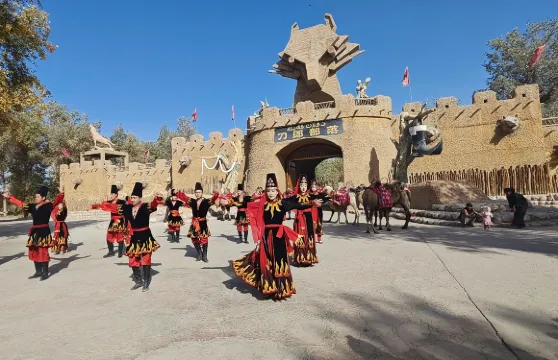 新疆阿克蘇刀郎部落加博物館純玩小車團一日遊【贈送無人機航拍】