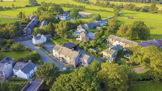 英國倫敦+牛津+班普頓+海克利爾城堡【10小時包車一日遊】