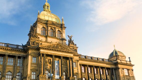 捷克布拉格-穿越千年的中歐史詩【中文司機包車】一日遊