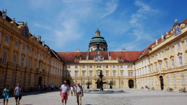 多瑙河明珠——瓦豪河谷+梅爾克修道院【中文】