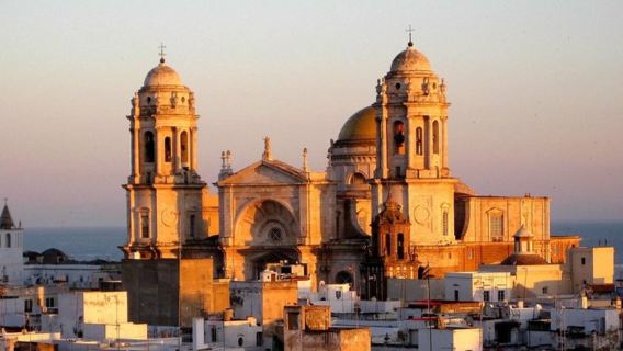 1-day tour to Cadiz and Jerez, Spain|Includes a visit to a traditional winery and wine tasting