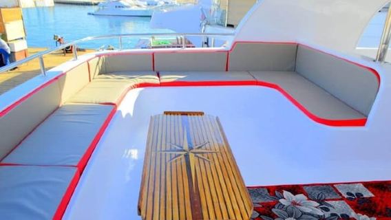 Diving and Snorkeling Day Trip By VIP Boat From Hurghada